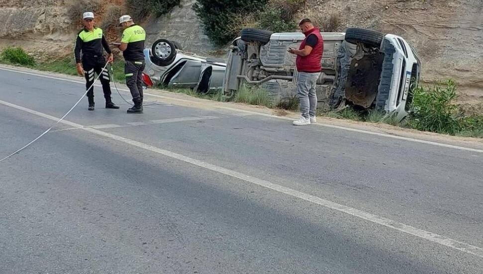 Girne- Tatlısu ana yolundaki kazada 4 kişi yaralandı!