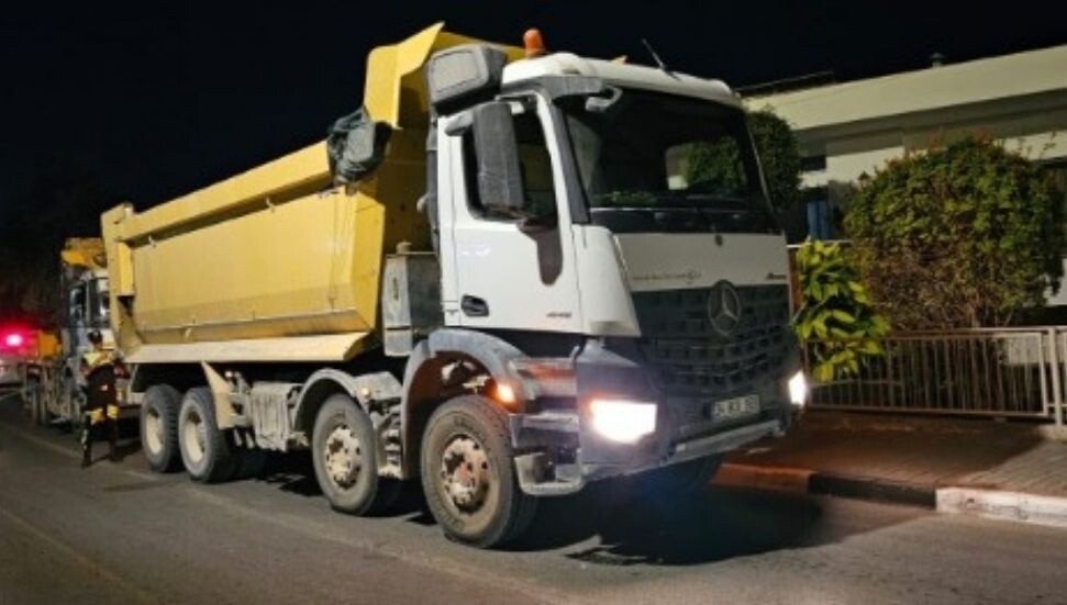 İş cinayeti mi,  trafik kazası mı? T&T'ye ait iş aracının altında kaldı!