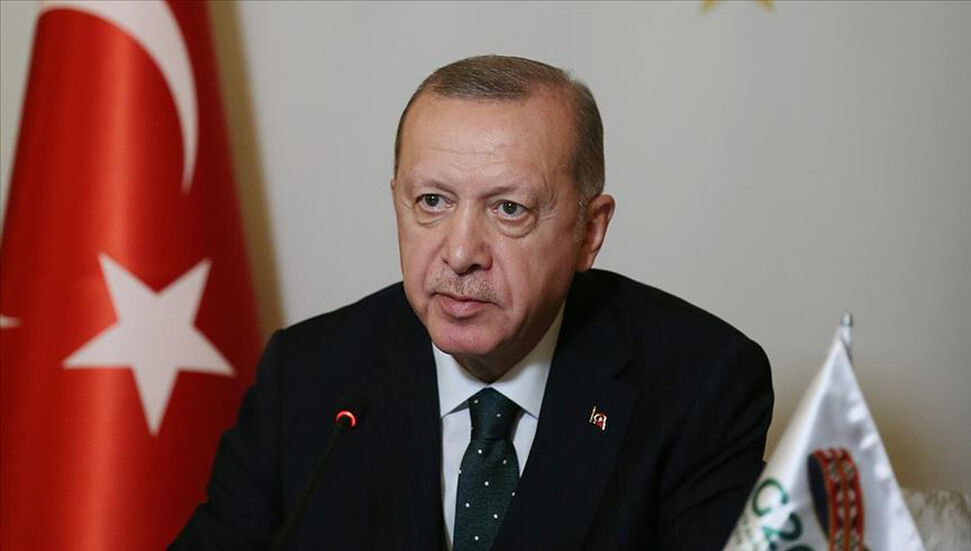 Ο Πρόεδρος της Τουρκικής Δημοκρατίας Ερντογάν ανακοίνωσε … “Δεν πρέπει να εμβολιάσω την Πέμπτη ή την Παρασκευή.